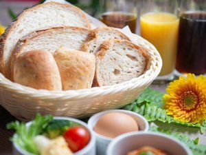 朝食時間！食べたい時がその時間？お好きな時間に～！